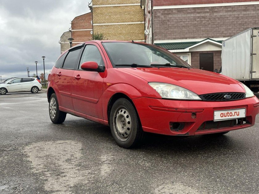 Colorado Red Форд фокус 2