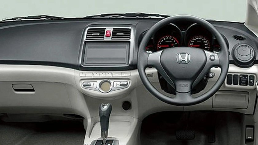 Honda Airwave 2008 панель