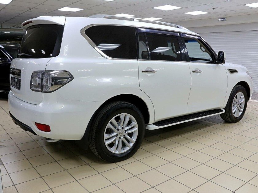 Патрол белый 62