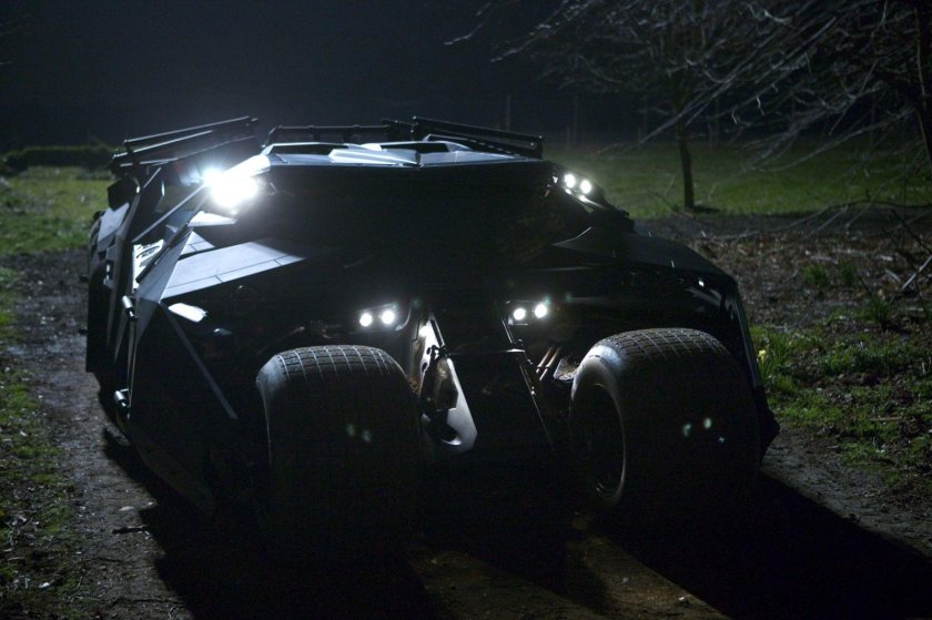 Бэтмобиль Брюса Уэйна