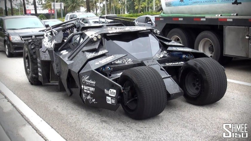 Бэтмобиль темный рыцарь