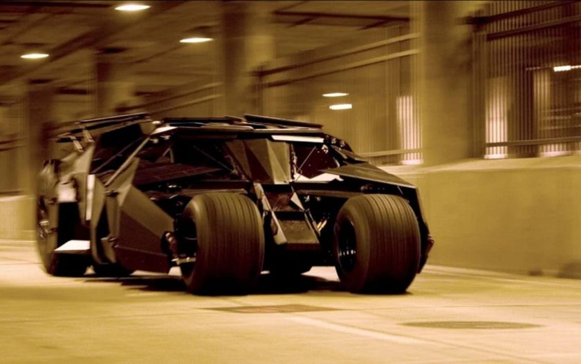 Автомобиль бэтмена