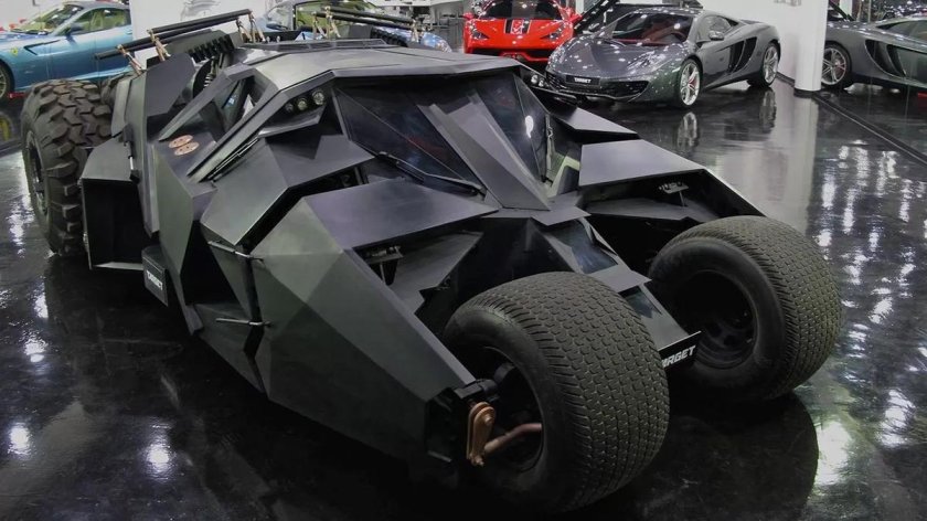 Ламборгини Бэтмобиль