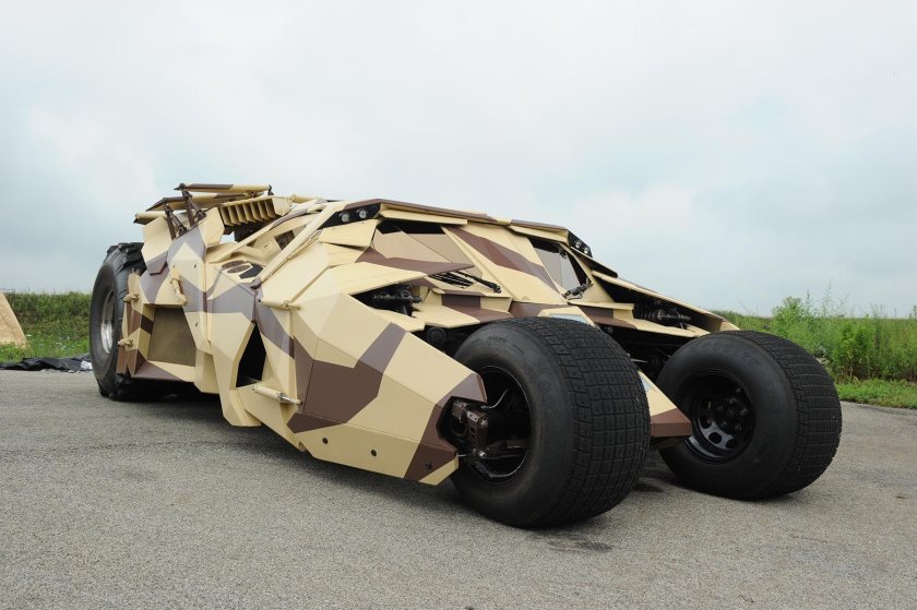 Ламборгини Бэтмобиль