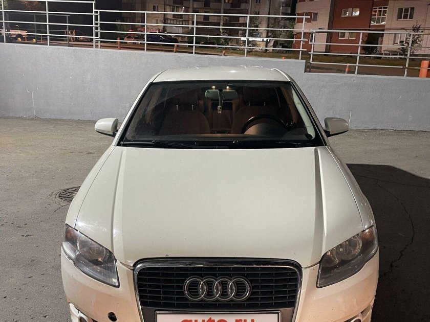 Ауди а 4 2011 года