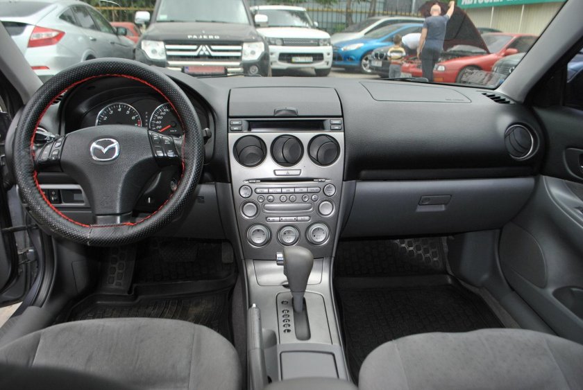 Mazda 6 2002