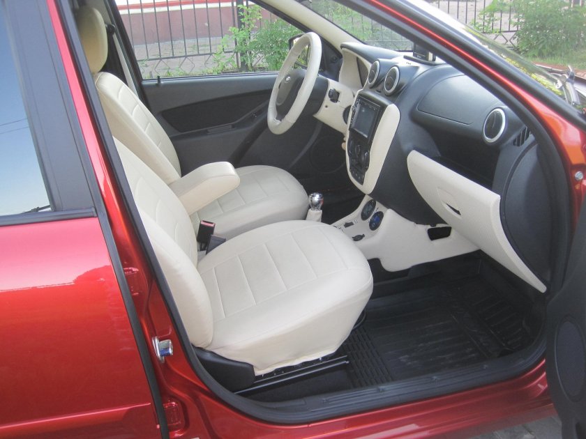 Авточехлы Лада Гранта 2022