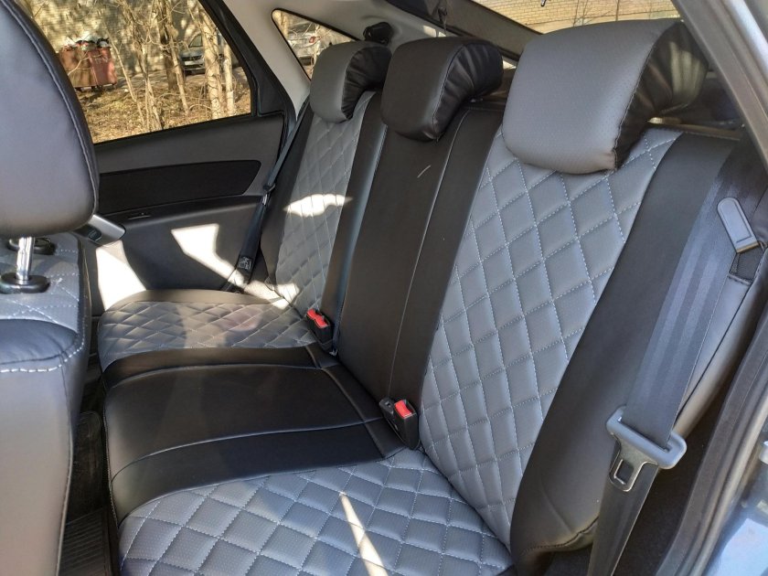 Авточехлы лада гранта лифтбек 2021