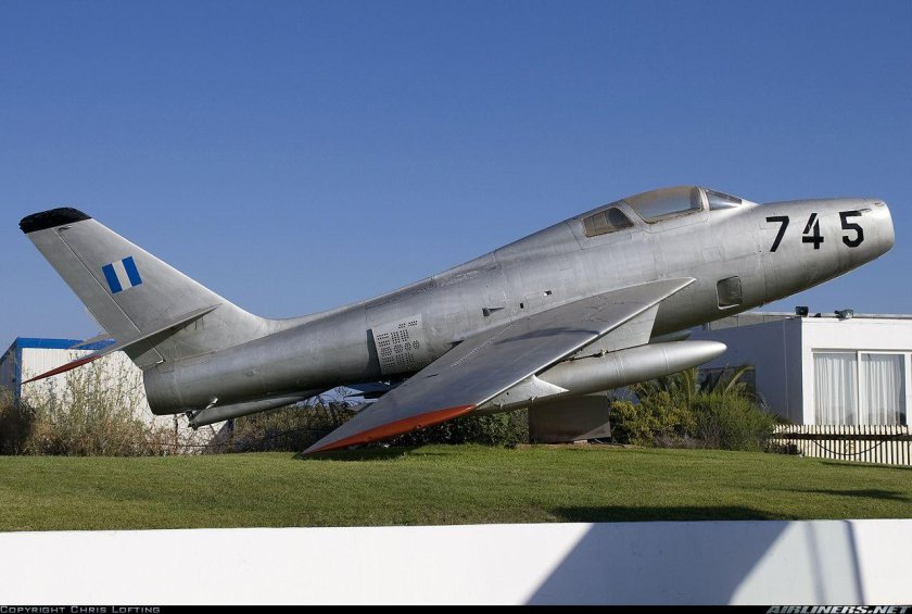 Republic f-84f Thunderstreak