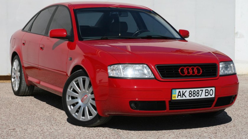 Ауди а6 с5 красная