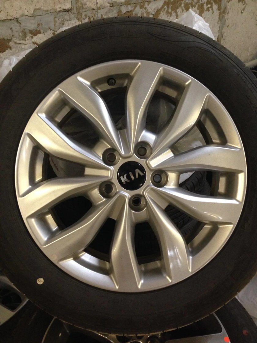 Kia Sportage 2 диски