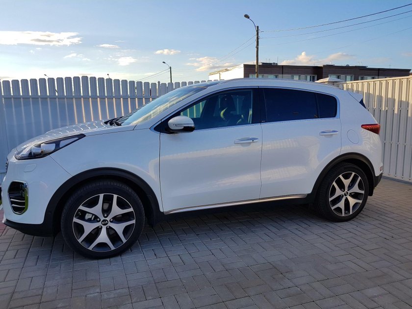 Kia Sportage 4 диски r19