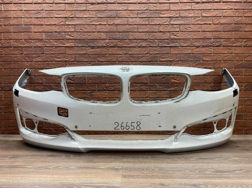 Бампер bmw