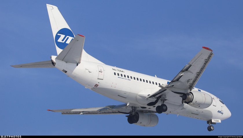 Боинг 737-524 ЮТЭЙР