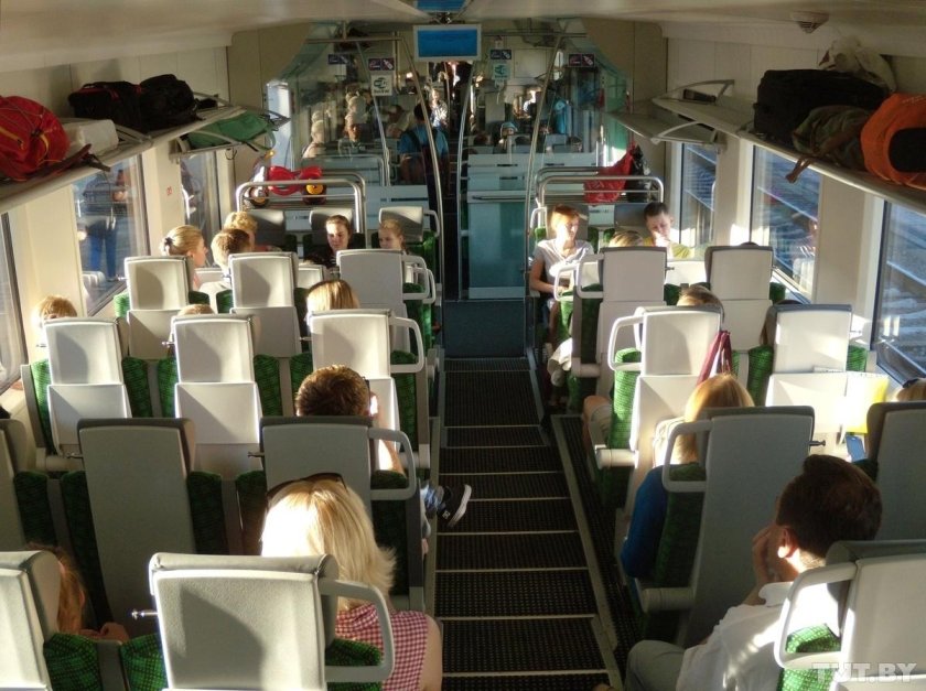 Поезд Штадлер Минск Гомель