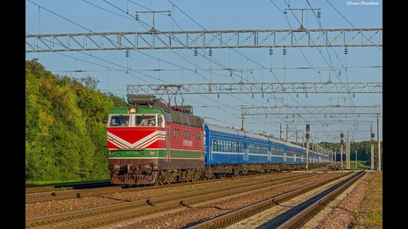 Чс4т электровоз