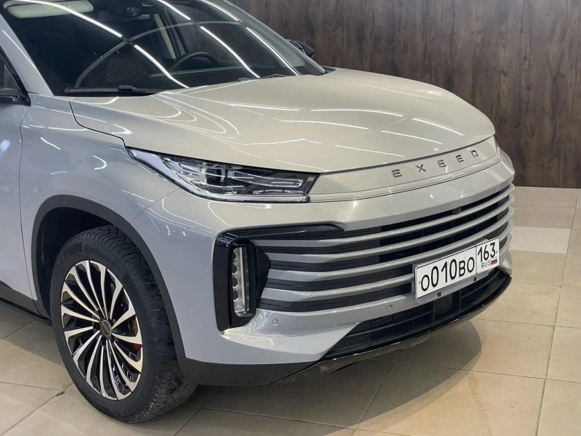 Exeed TXL антихром