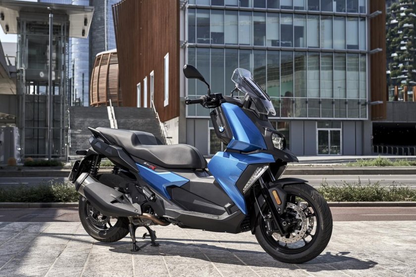 BMW c400