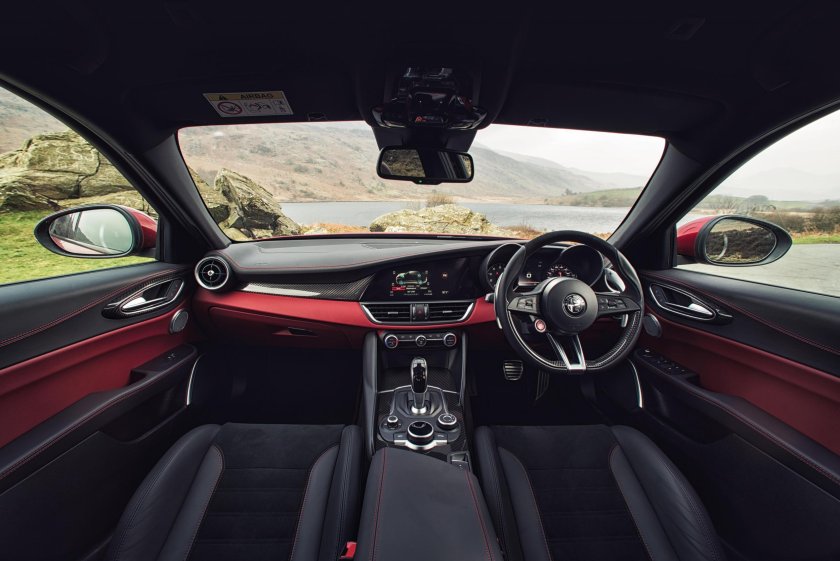 Alfa Romeo Giulia 510л.с