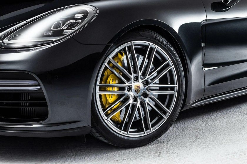 Porsche panamera turbo