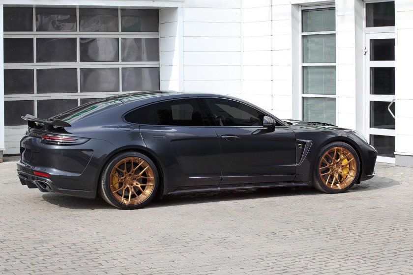 Порше Панамера 971