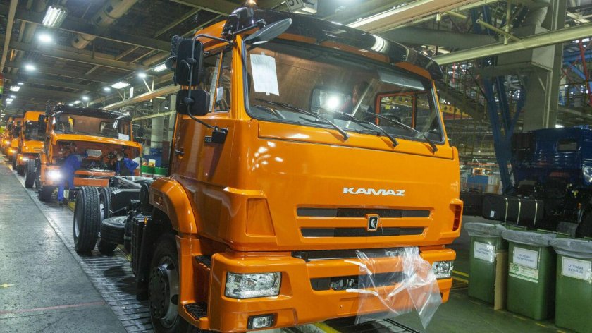 Новый КАМАЗ 2022 тягач