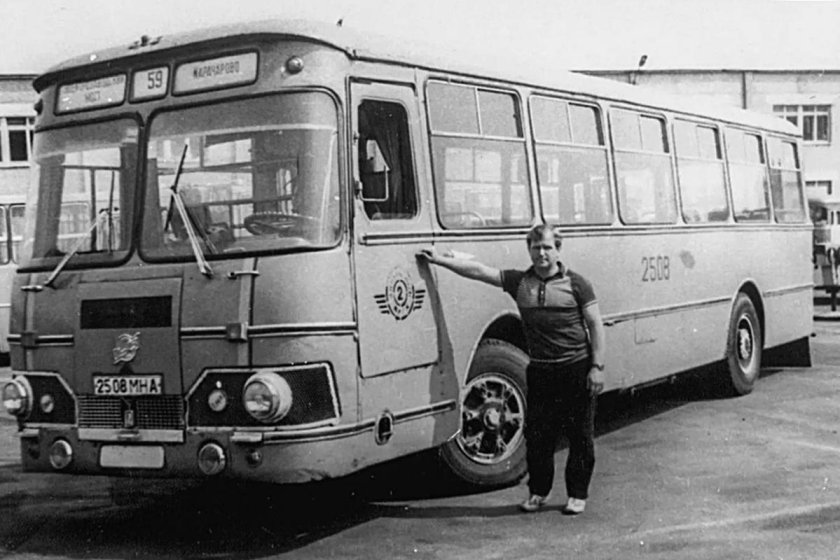 ЛИАЗ 677 Ликинский