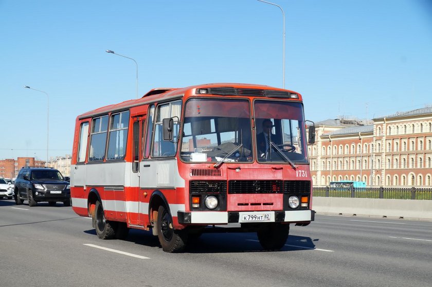 ПАЗ 3205
