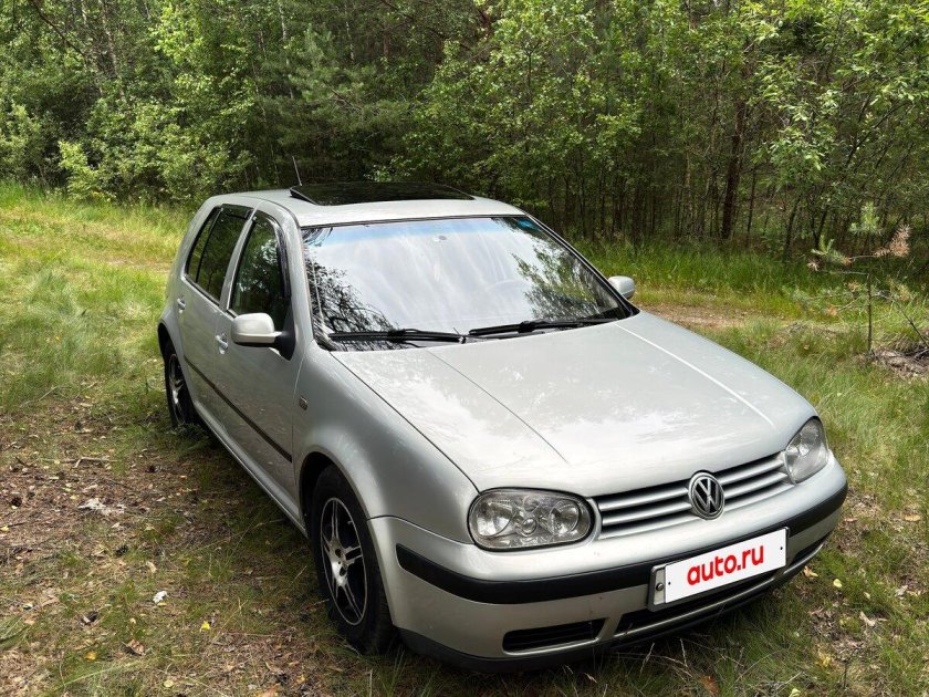 Фольксваген гольф 2000г 1.4