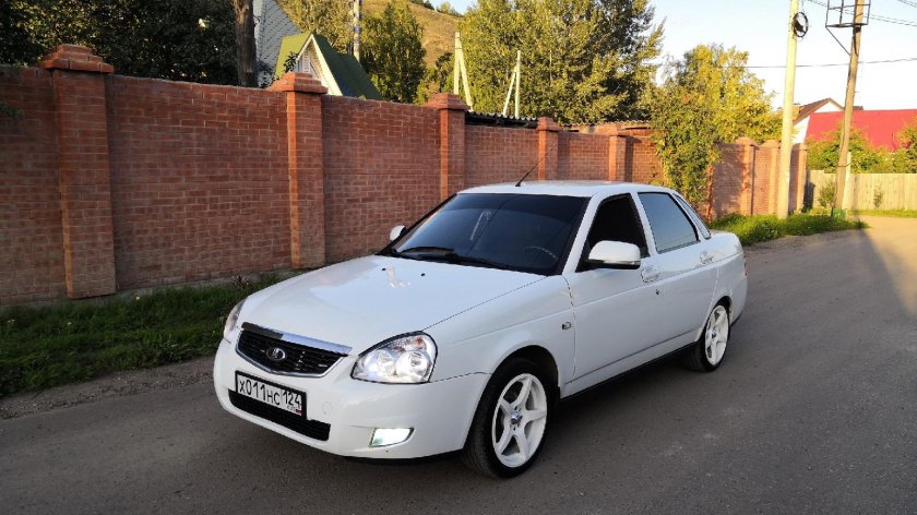 Лада Приора 2