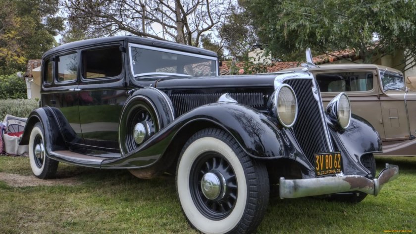 Studebaker President 1933