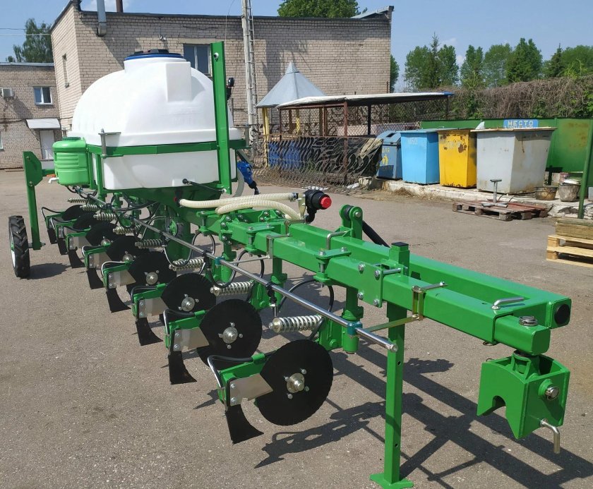 Аппликатор растениепитатель Клевер