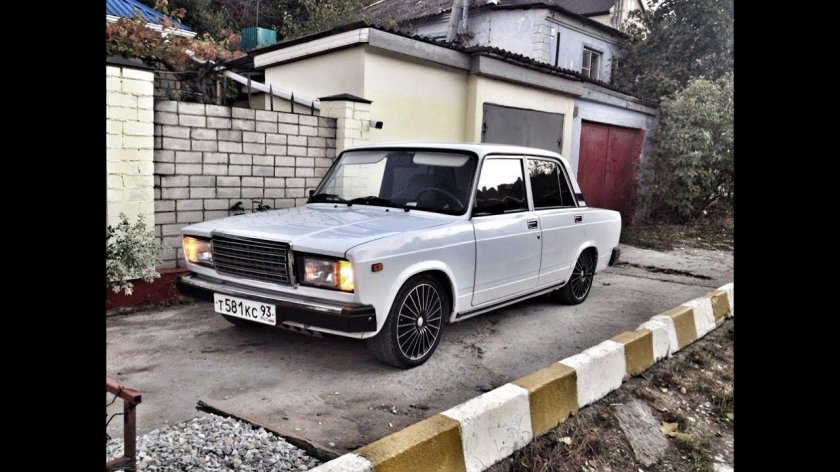 ВАЗ 2107 Бакинский