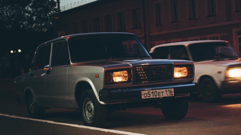 Lada 2107 AZELOW
