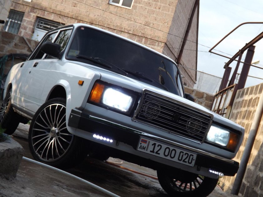 ВАЗ 2107 азелов