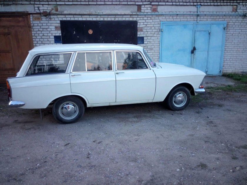 Москвич 426 универсал