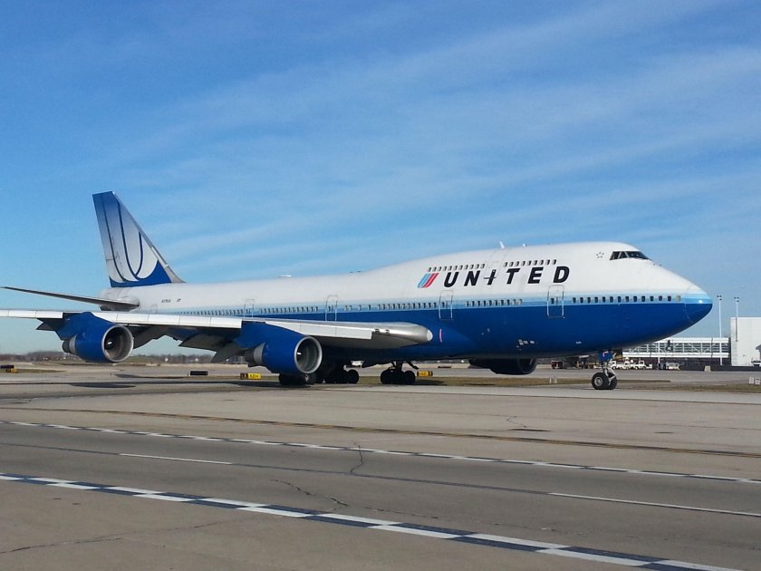 Boeing 747 United