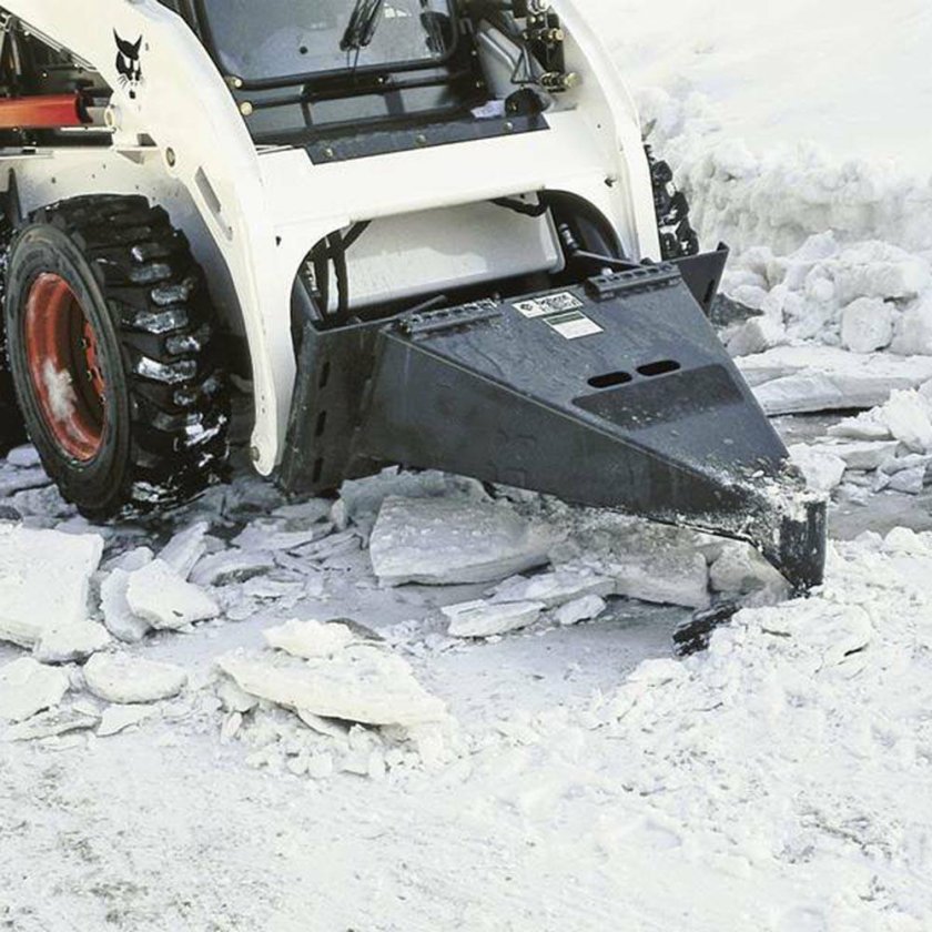 Мини погрузчик Бобкэт s175 уборка снега