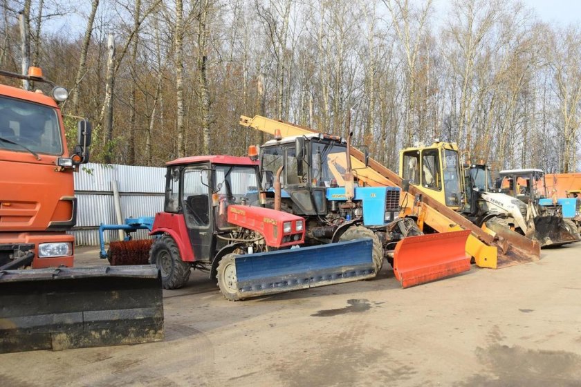 Машина дорожная