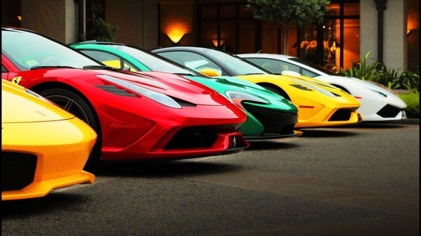 Яркая машина