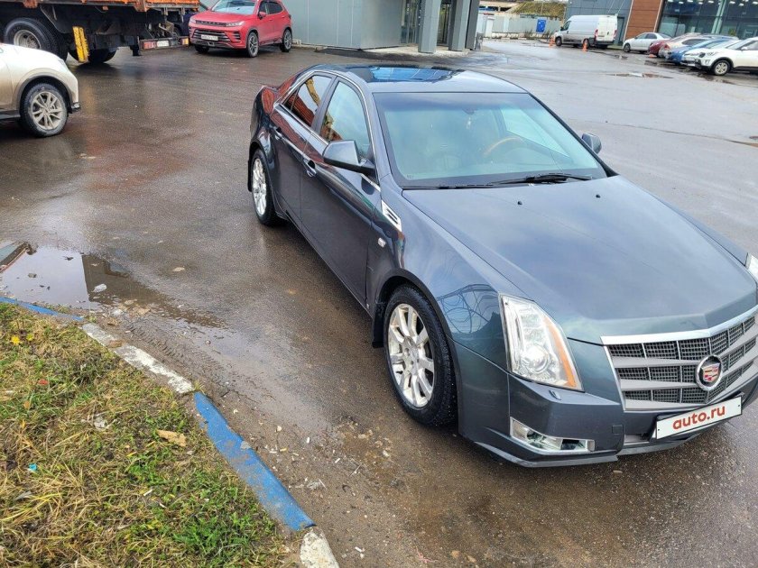 Cadillac cts 2011