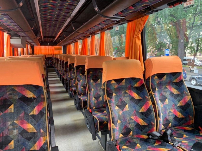 Туристический автобус неоплан изнутри