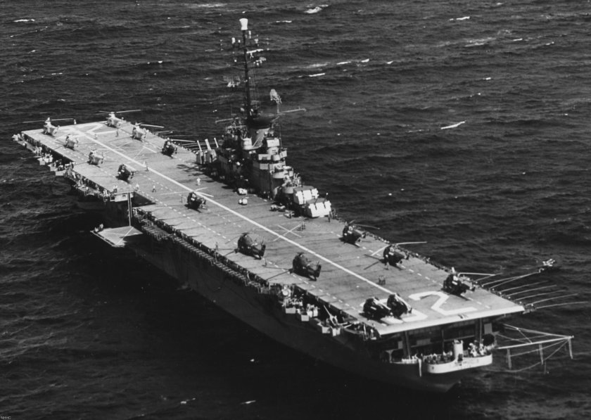 USS «Эссекс» (LHD-2)