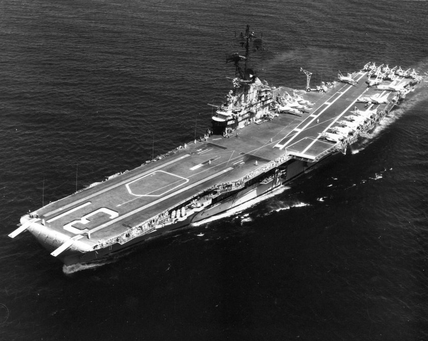 USS bon homme Richard CV-31