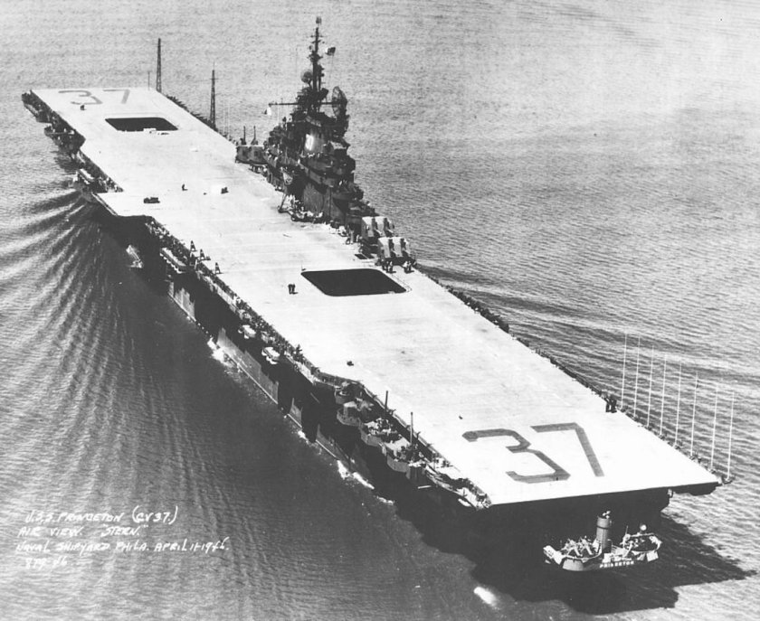 Авианосец Принстон