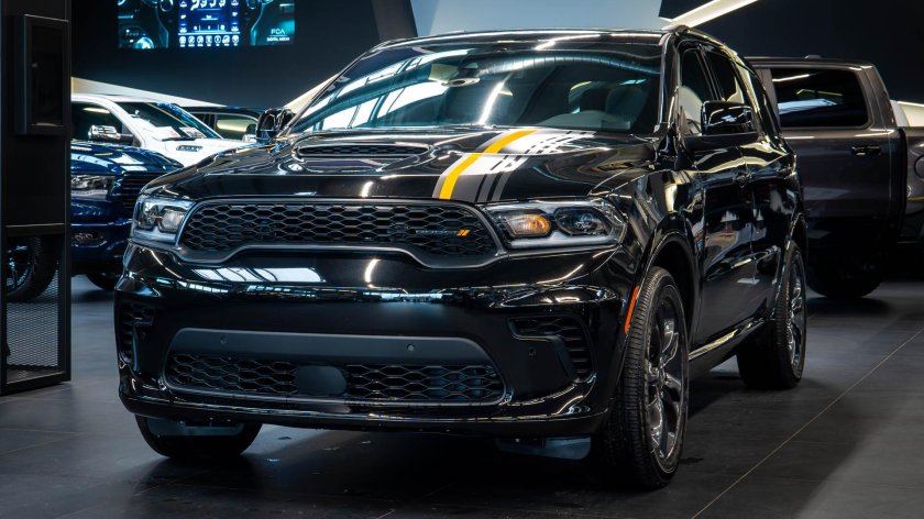 Dodge durango srt hellcat