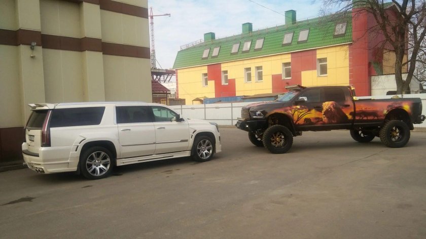 Dodge Ram и Cadillac Escalade