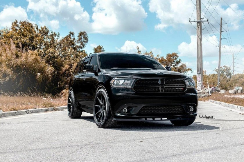 Dodge Durango черный