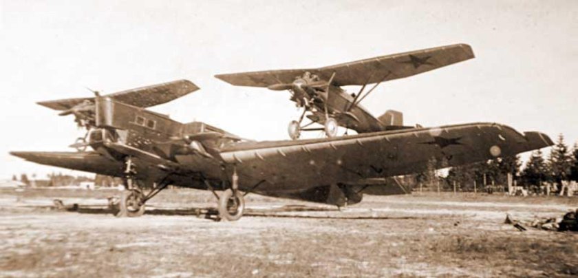 Тб1 бомбардировщик Туполева