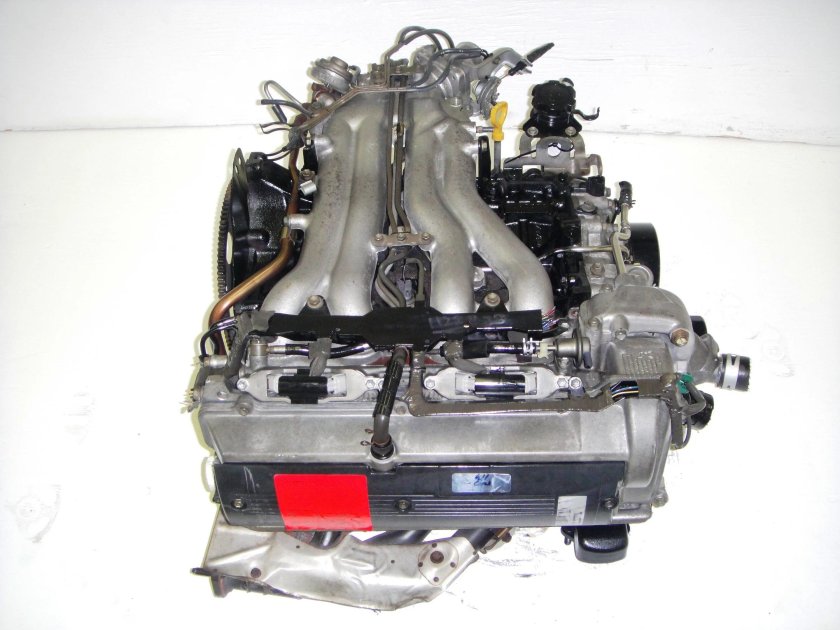 Мотор Тойота Превия 2.4